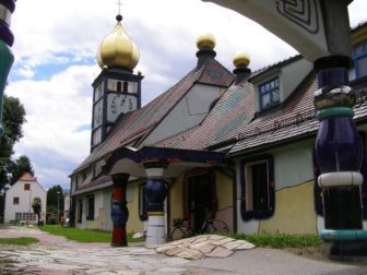 Hundertwasser